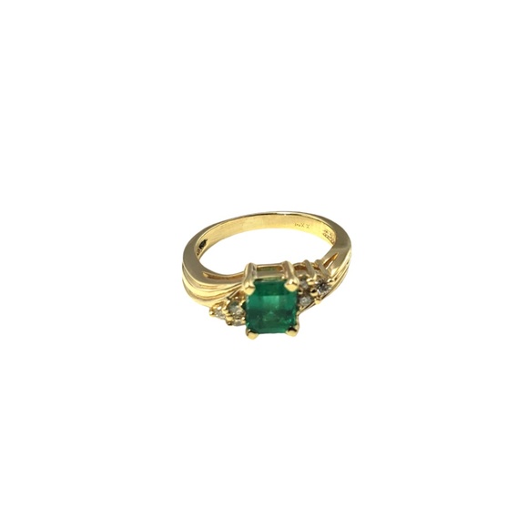 Vintage 14 Karat Yellow Gold Emerald and Diamond Ring Size 5 #13015 - Picture 2 of 5